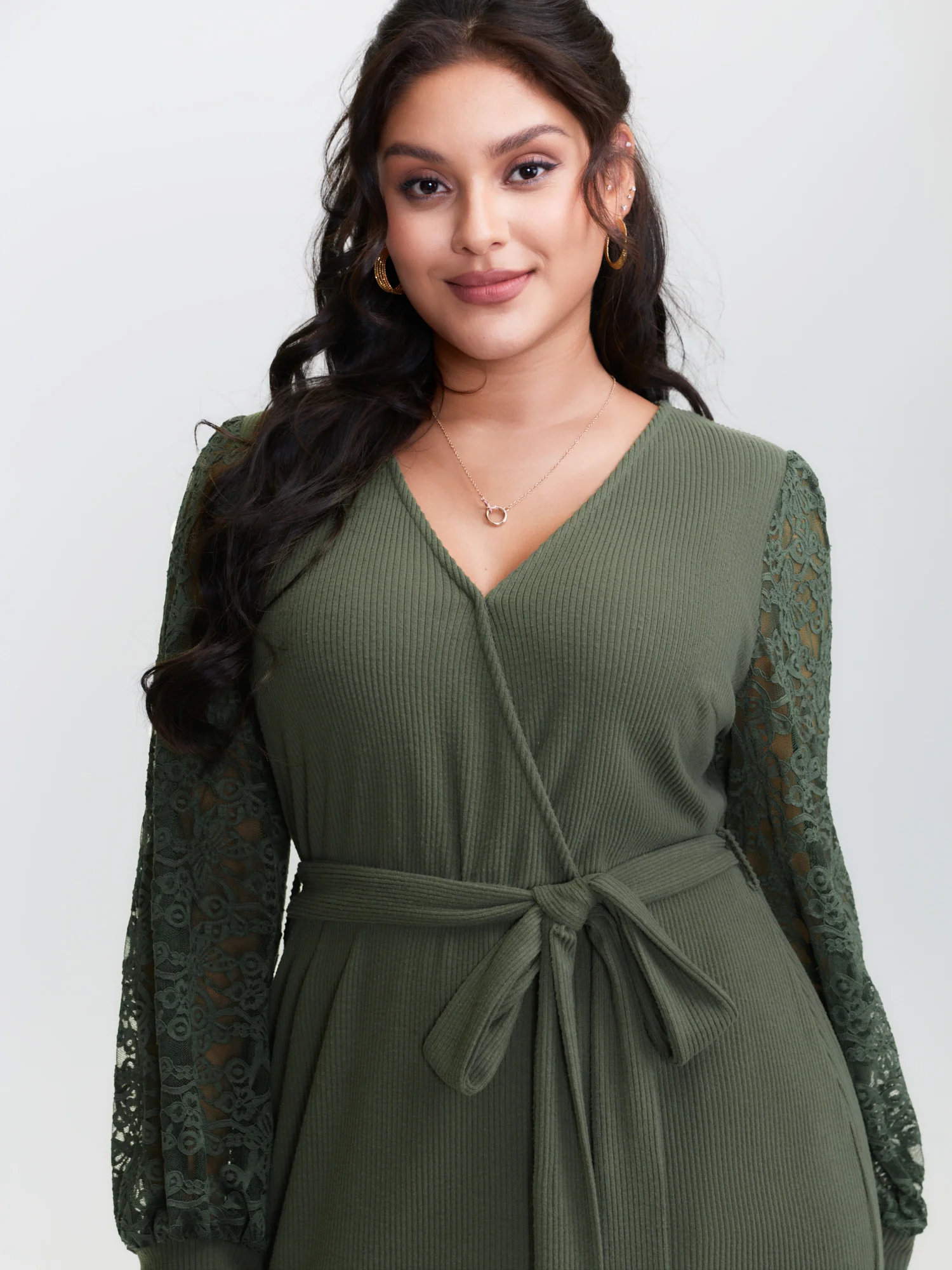 Sheer Lace Cozy Belted Waist Midi Dress - Image 2