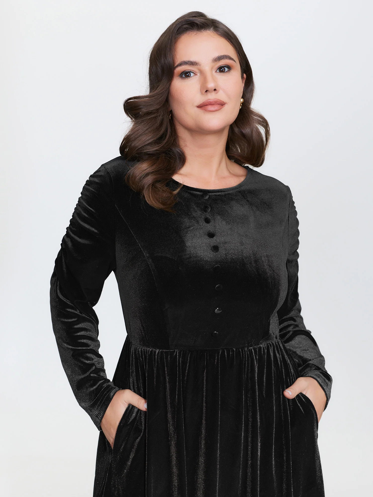 Sheer Lace Gathered Backless Midi Dress - Image 3