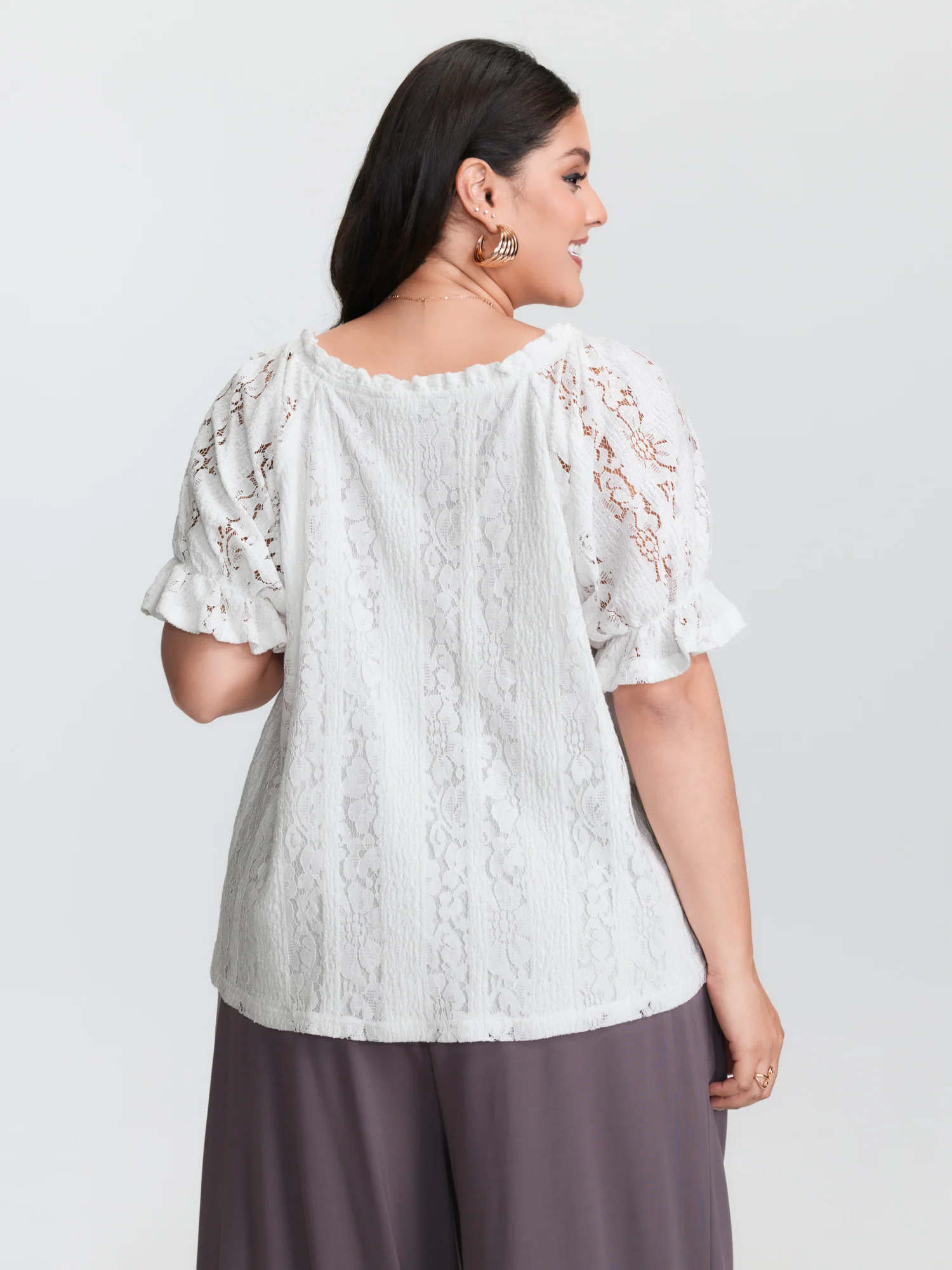 Sheer Lace Panels Ruffled Neckline Blouse - Image 4