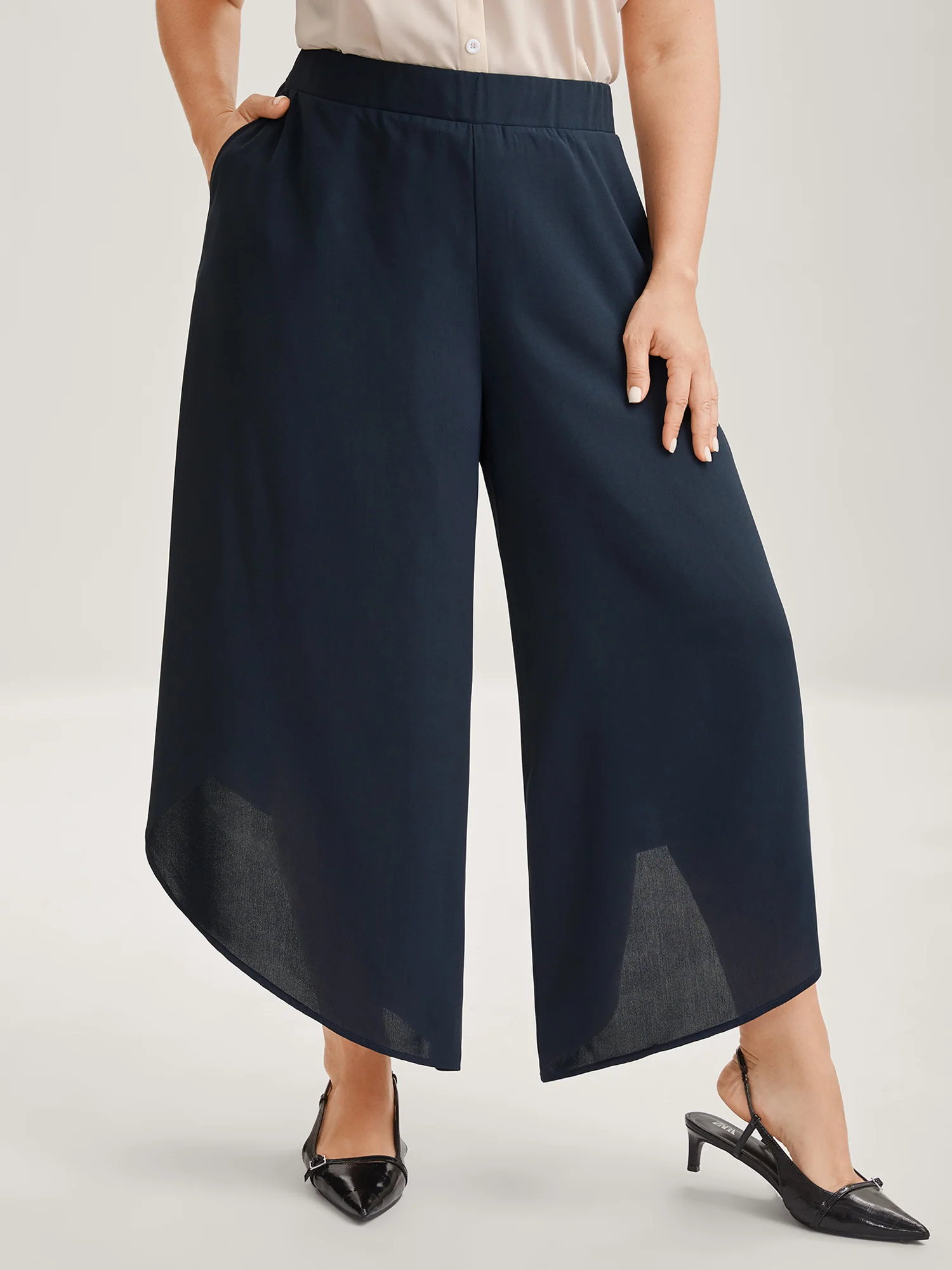 Sheer Lace Petal Hem Wide-Leg Pants - Image 3