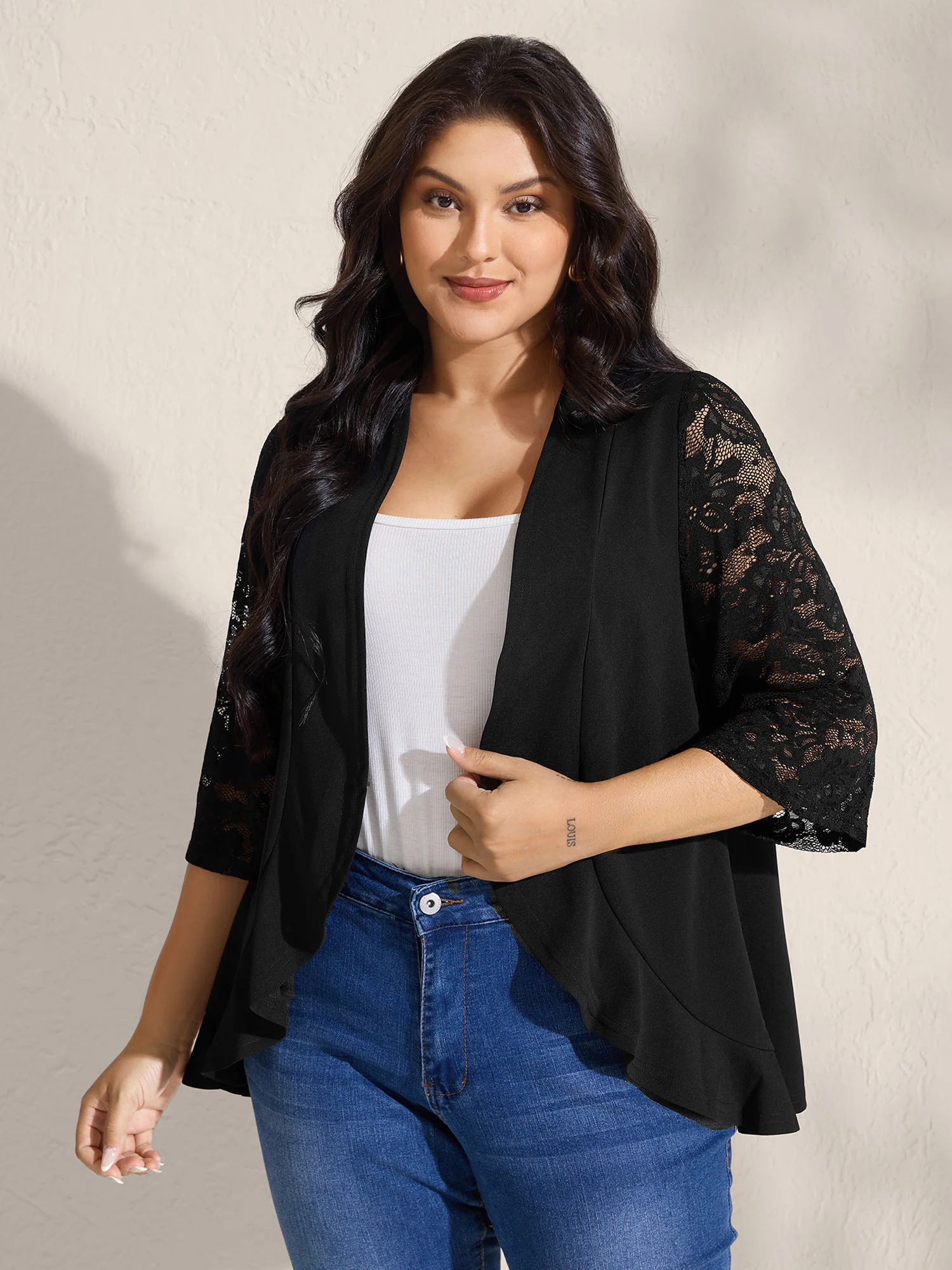 Sheer Lace Stretchy Arc Hem Kimono