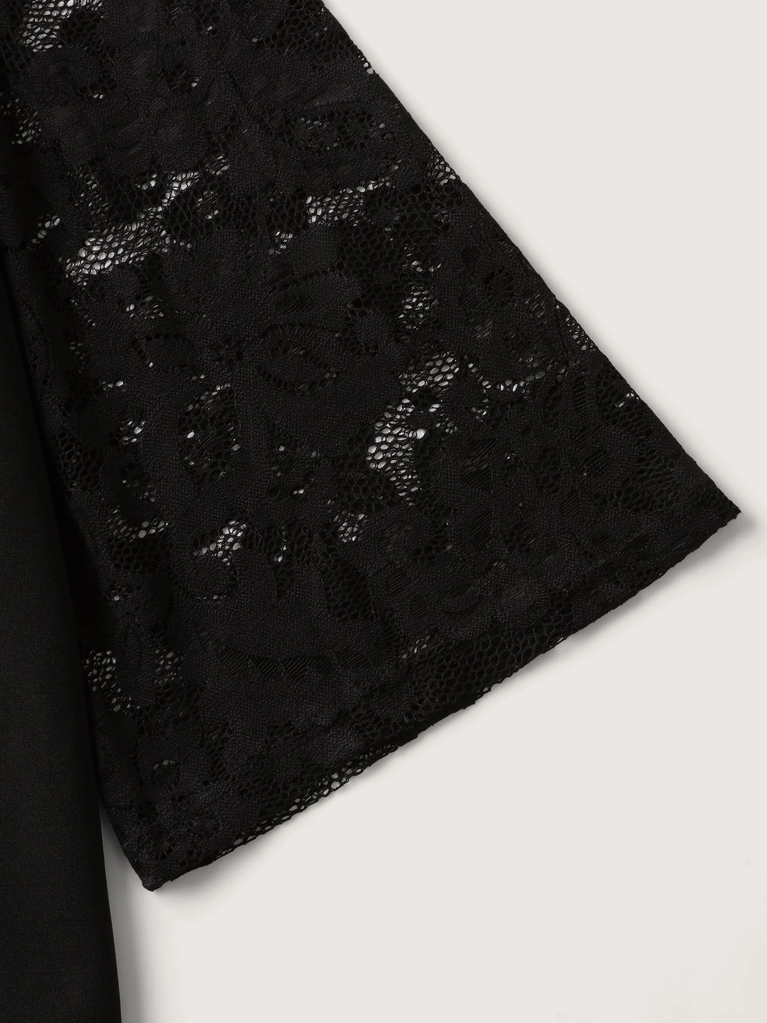 Sheer Lace Stretchy Arc Hem Kimono - Image 7
