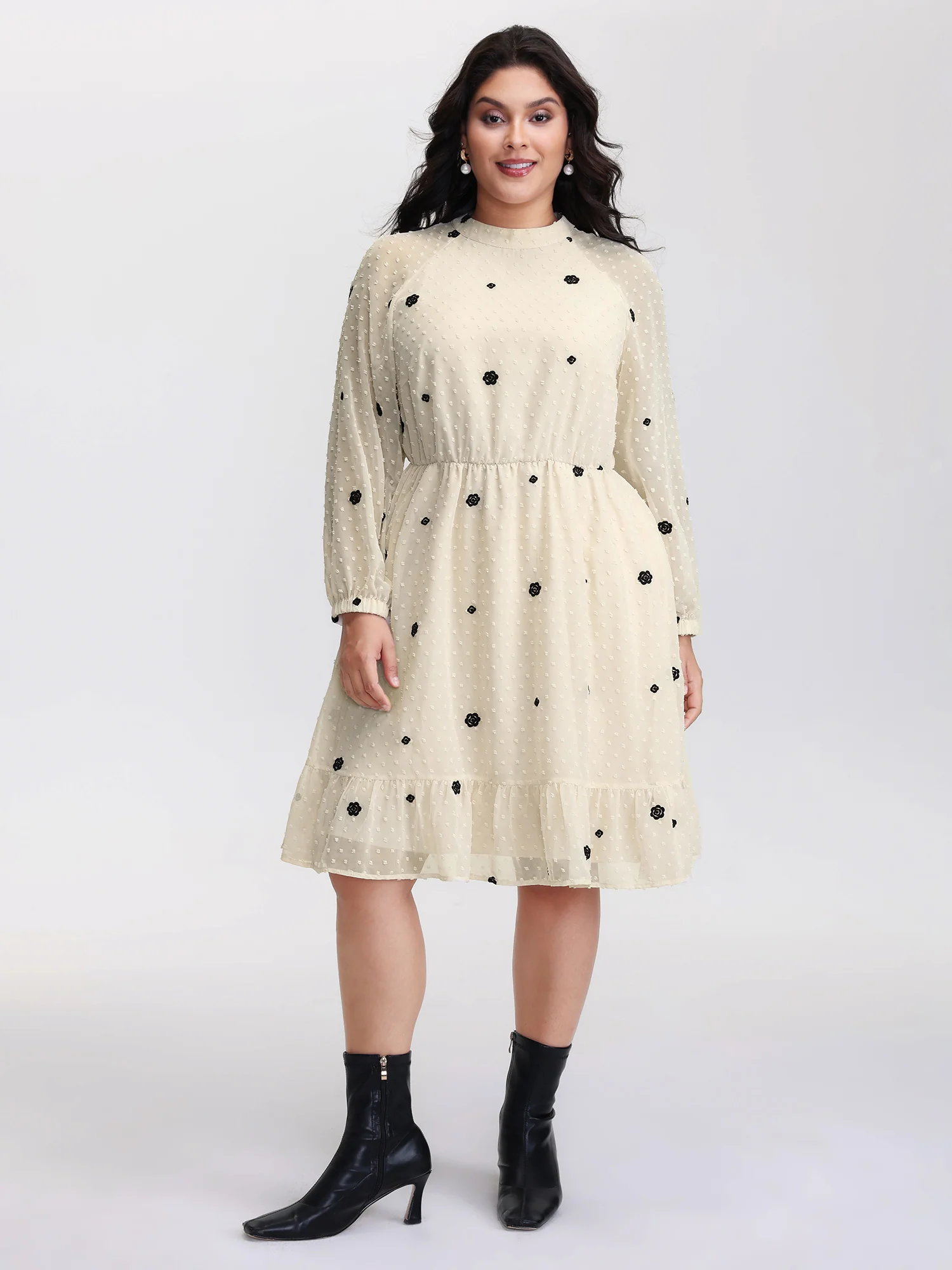 Sheer Textured Ruffled Hem Midi Dress - Image 3