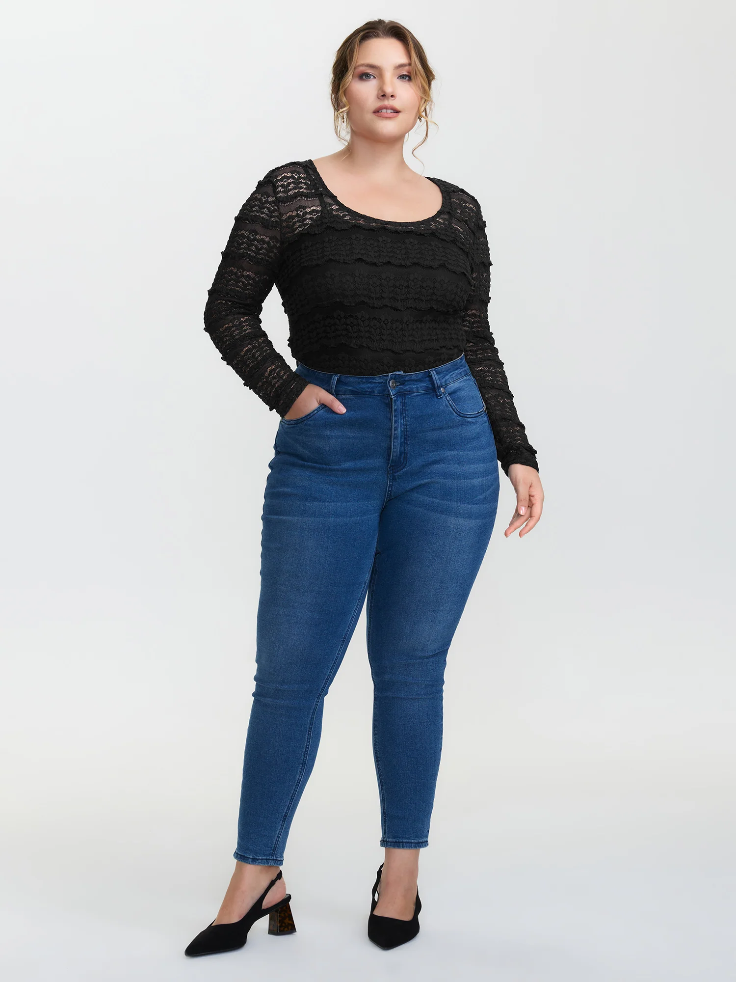 Sheer Textured Scoop Neck Bodysuit - Image 3