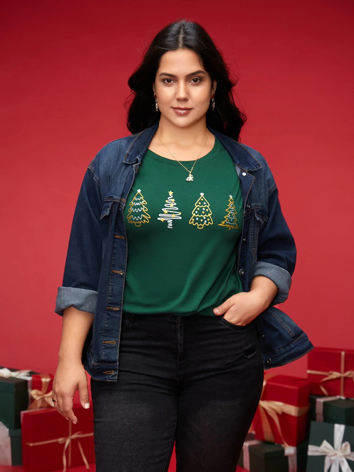 Shimmering Trees Half Sleeves Slim-Fit Tee - Image 4