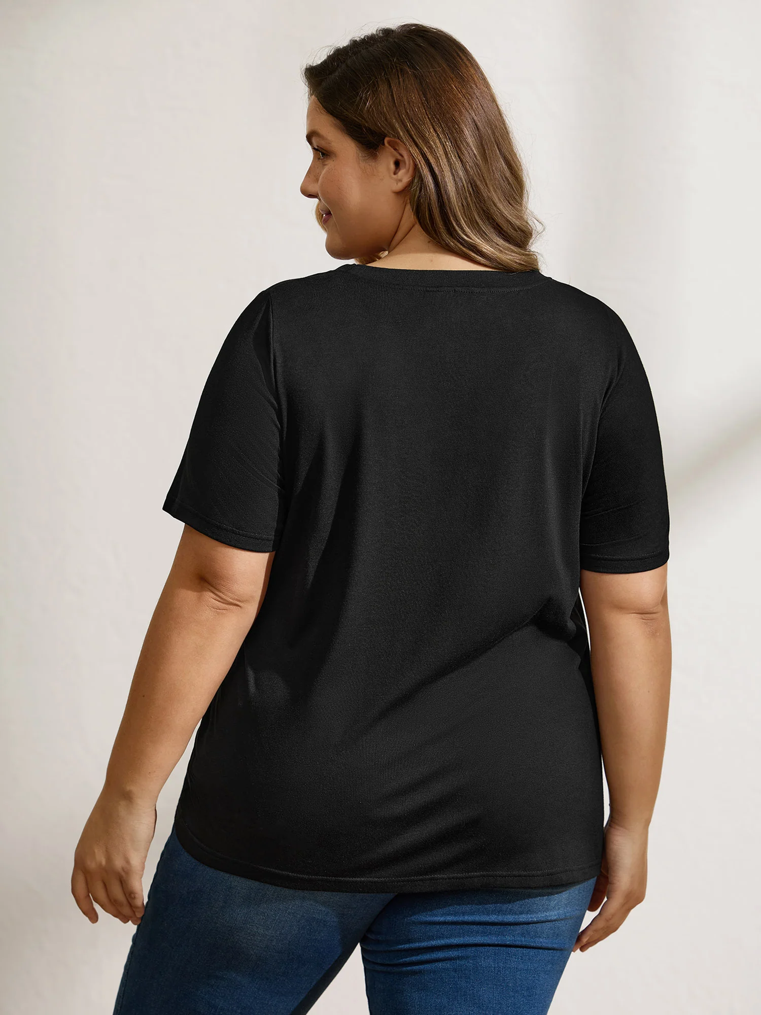 Shimmery Floral Pattern Round Neck T-Shirt - Image 4