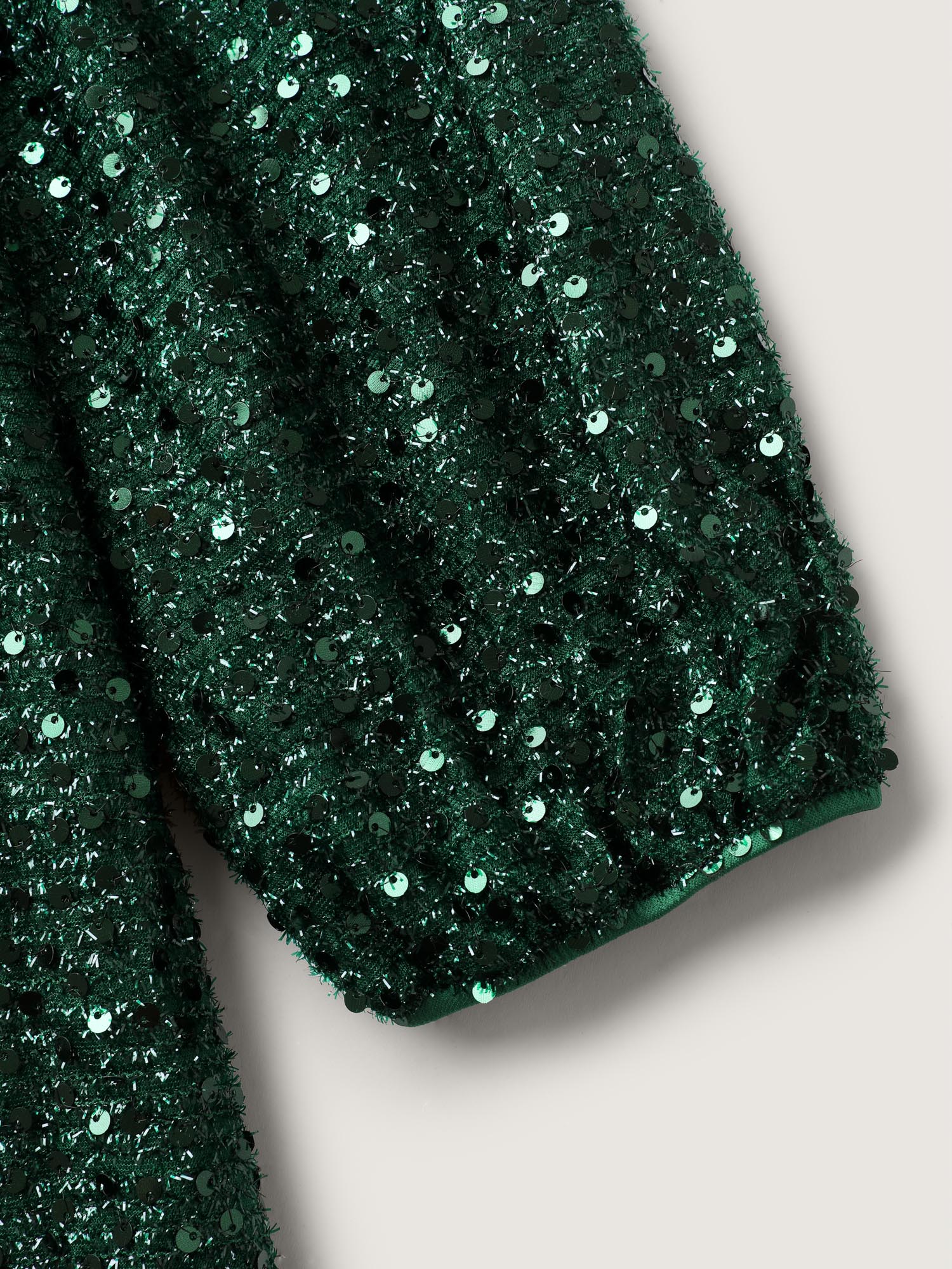 Shimmery Sequin V-Neck Knee Dress - Image 5