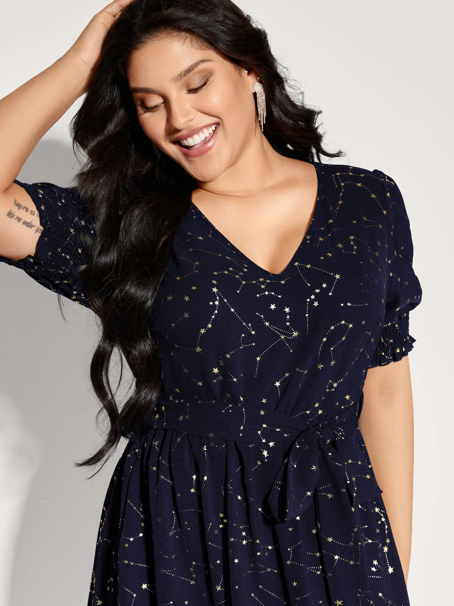 Shimmery Star Print Stretchy-Waist Midi Dress - Image 9