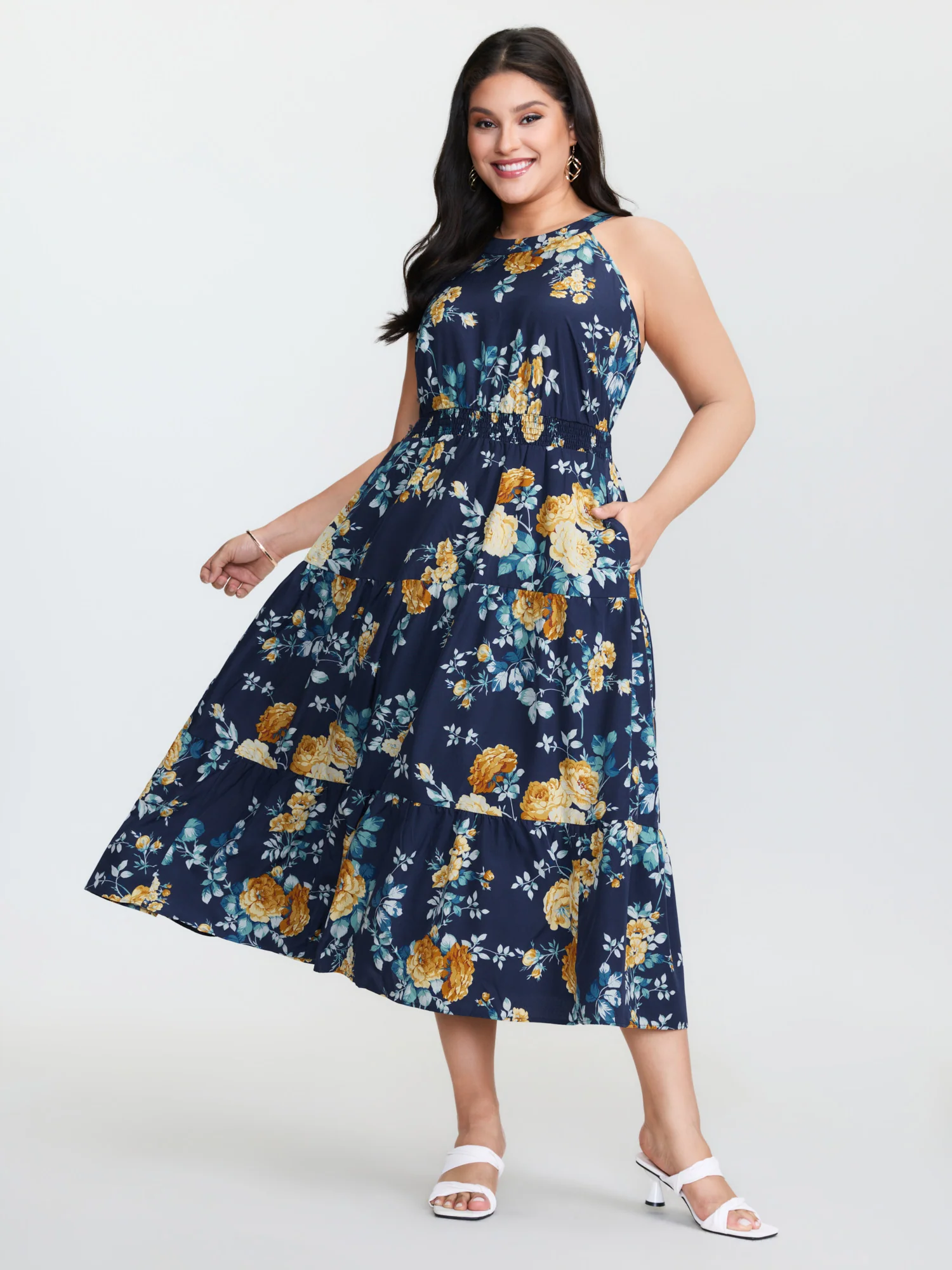 Shirred Floral Print Halter Neckline Maxi Dress - Image 3