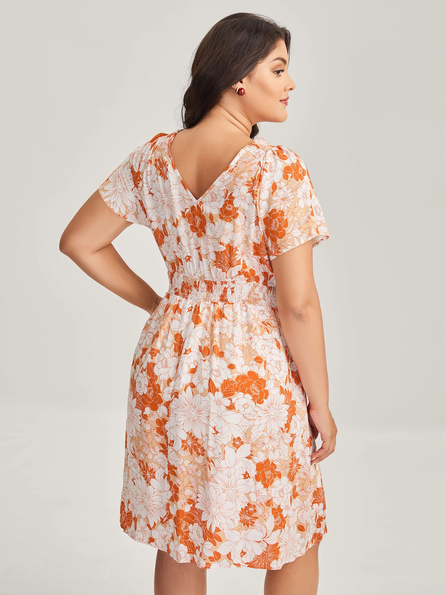 Shirred Neck Floral Print Midi Dress - Image 4