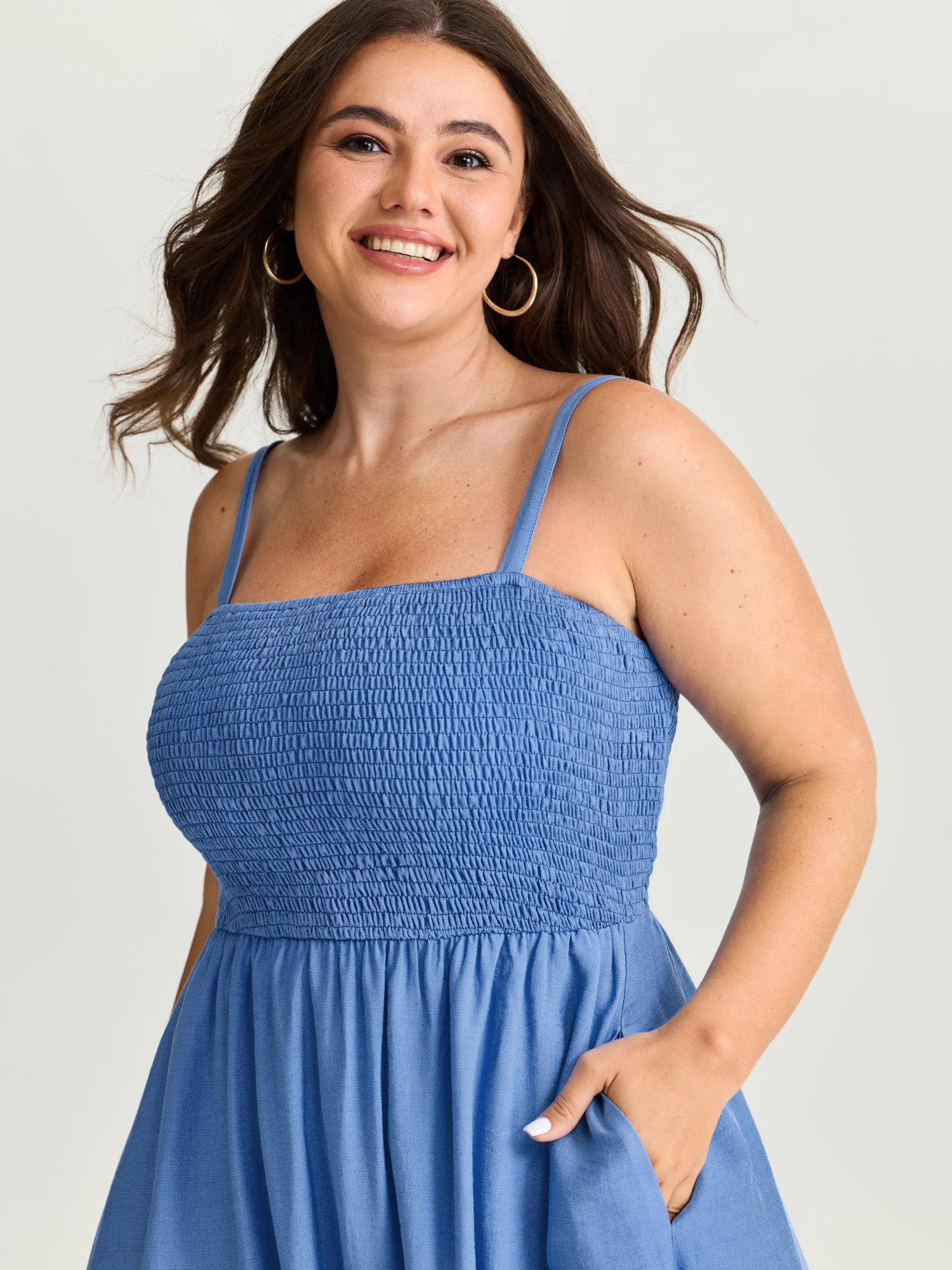 Shirred Tiered Hem Plain Maxi Dress - Image 2