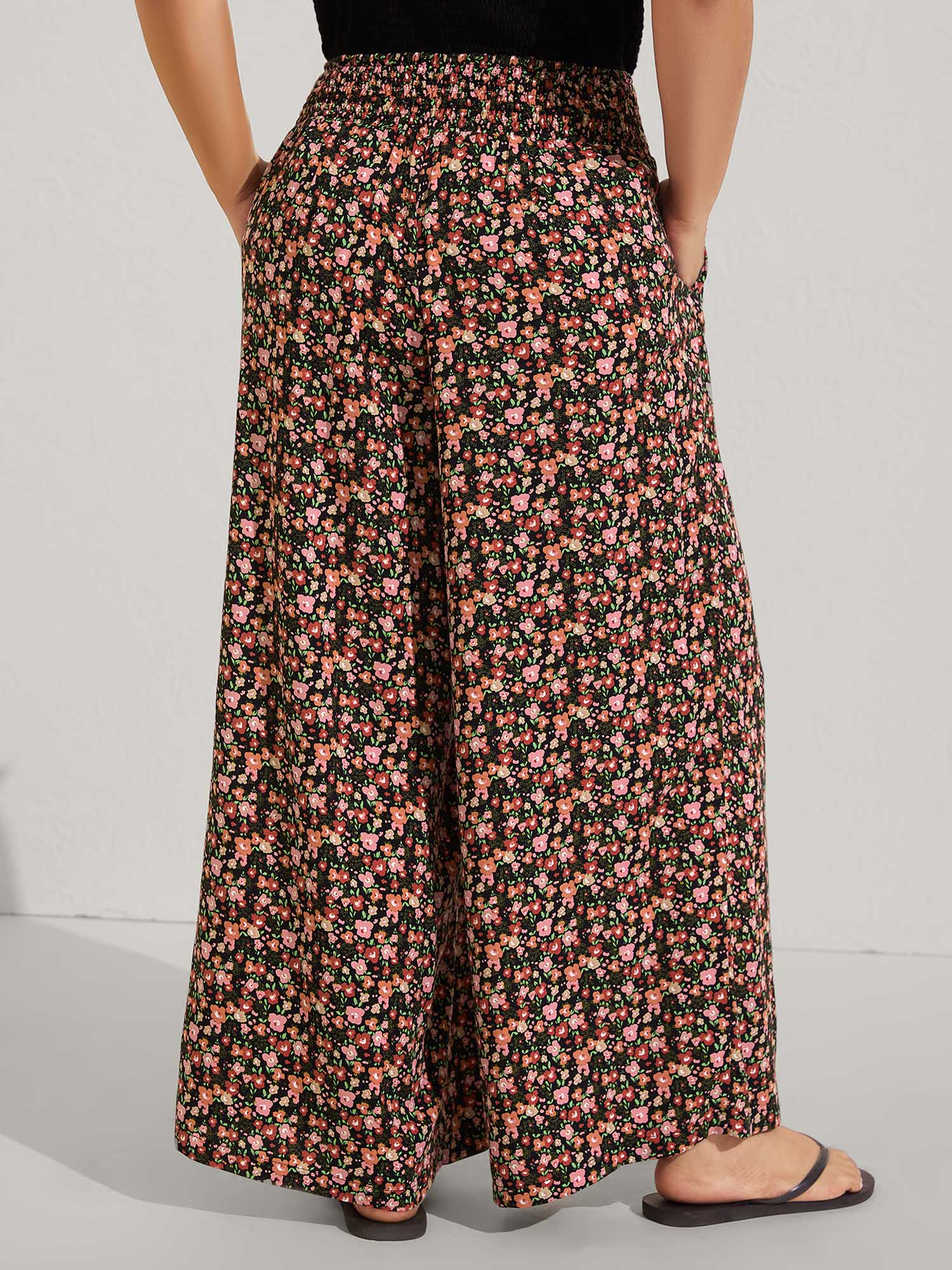 Shirred Waist Ditsy Floral Wide-Leg Pants - Image 4