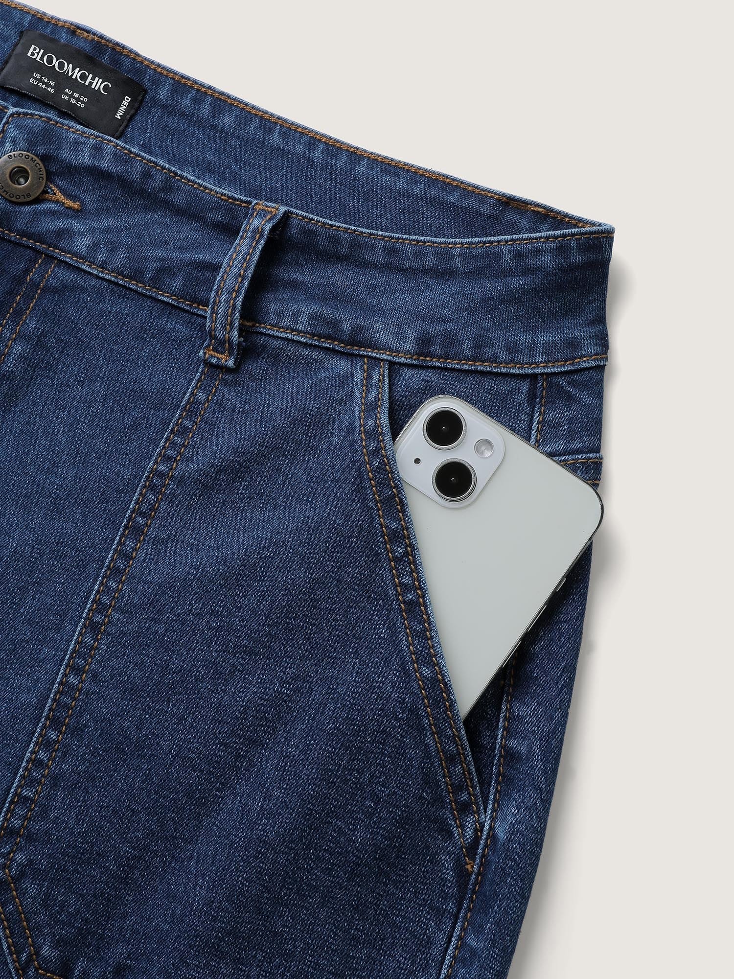 Side Pockets Wide-Leg Jeans - Image 6