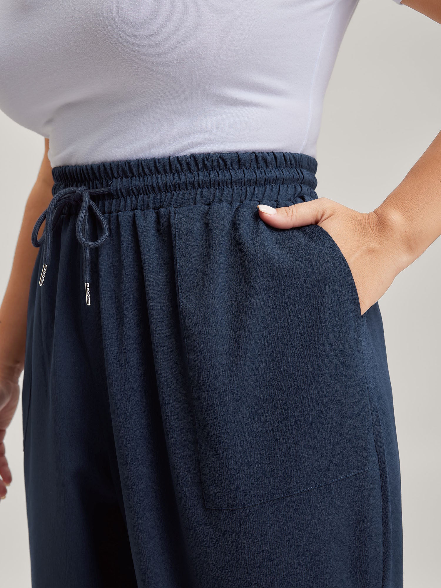 Side Slit Waist-Drawstring Jogger Pants - Image 3