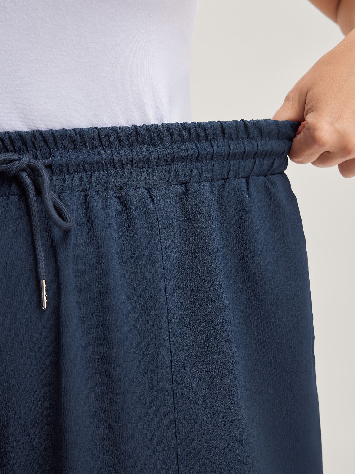 Side Slit Waist-Drawstring Jogger Pants - Image 4