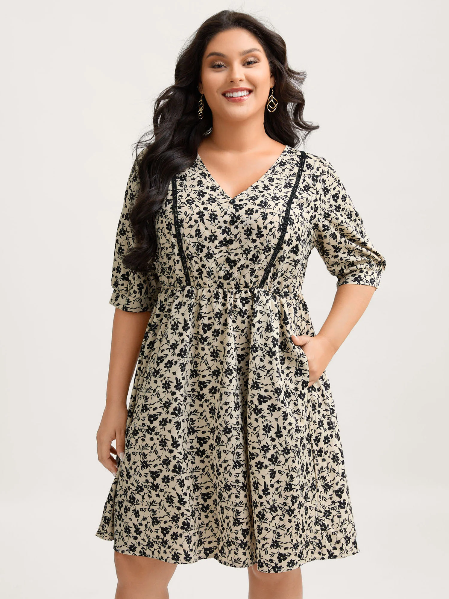 Silhouette Floral Cinched-Waist Midi Dress - Image 2