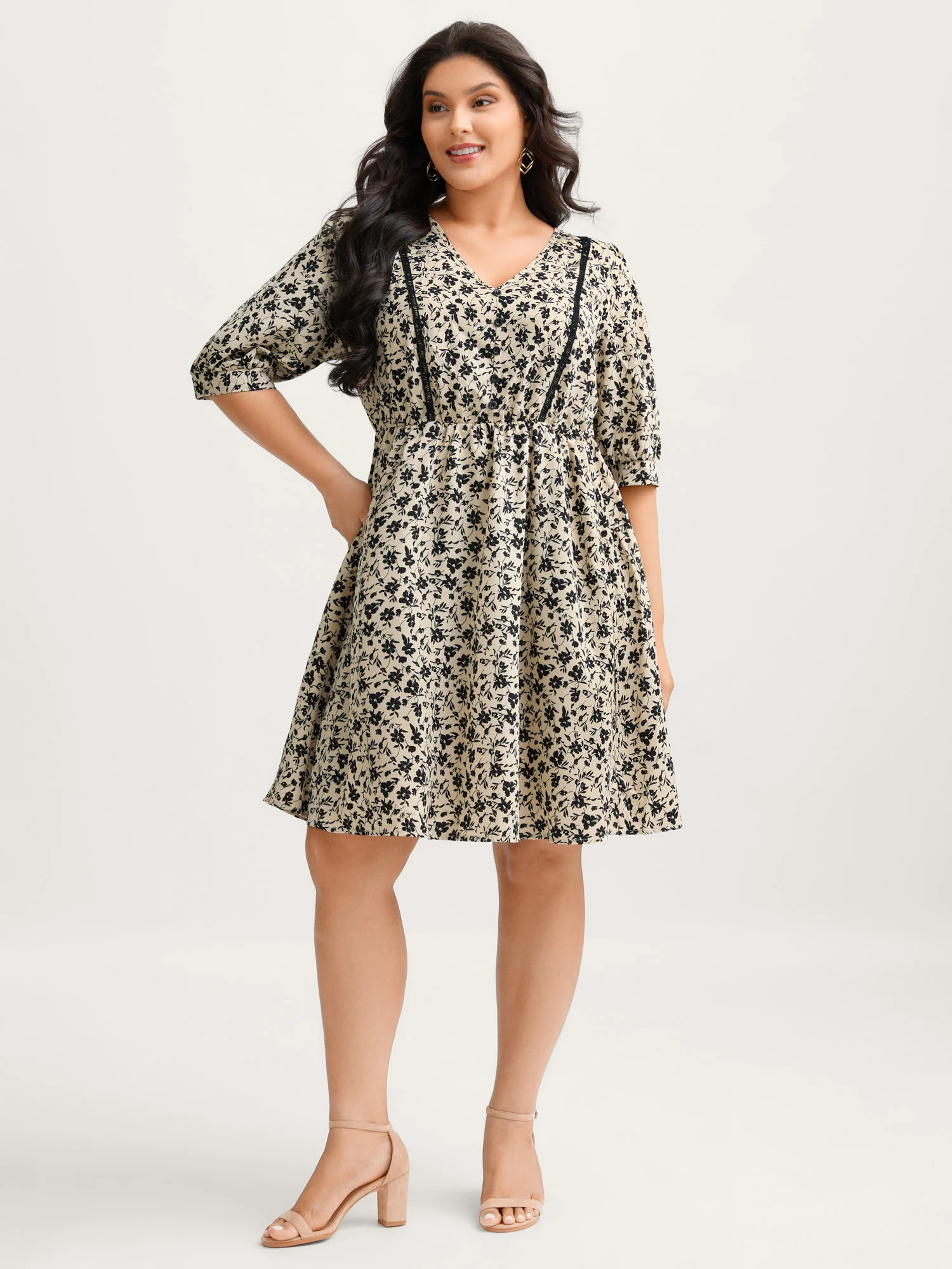 Silhouette Floral Cinched-Waist Midi Dress - Image 3