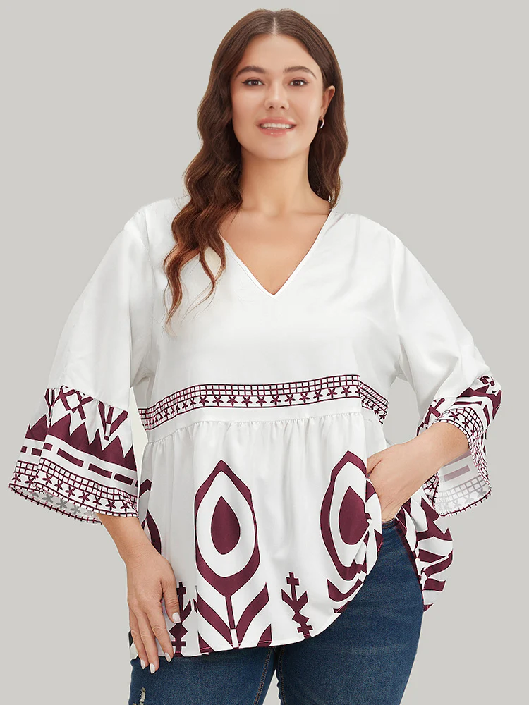 Silhouette Floral Print Bell Sleeve Ruffle Hem Blouse - Image 7