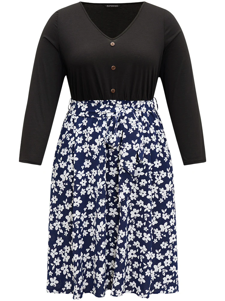 Silhouette Floral Print Belted Button Detail Dress - Image 8