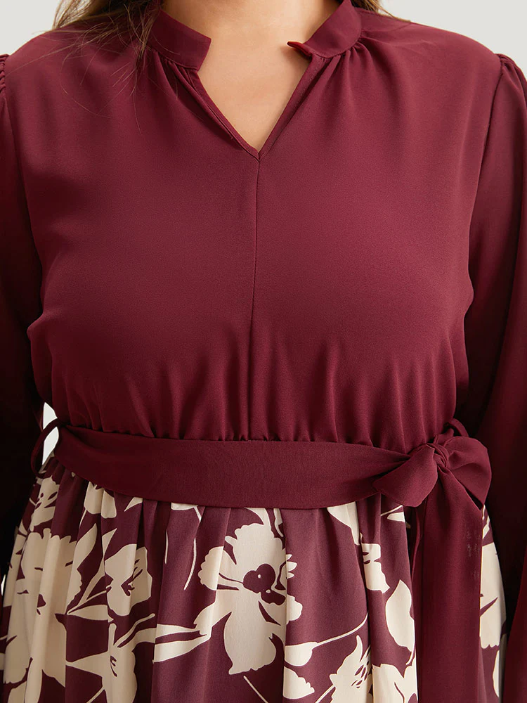Silhouette Floral Print Belted Pleated Dress - Image 6