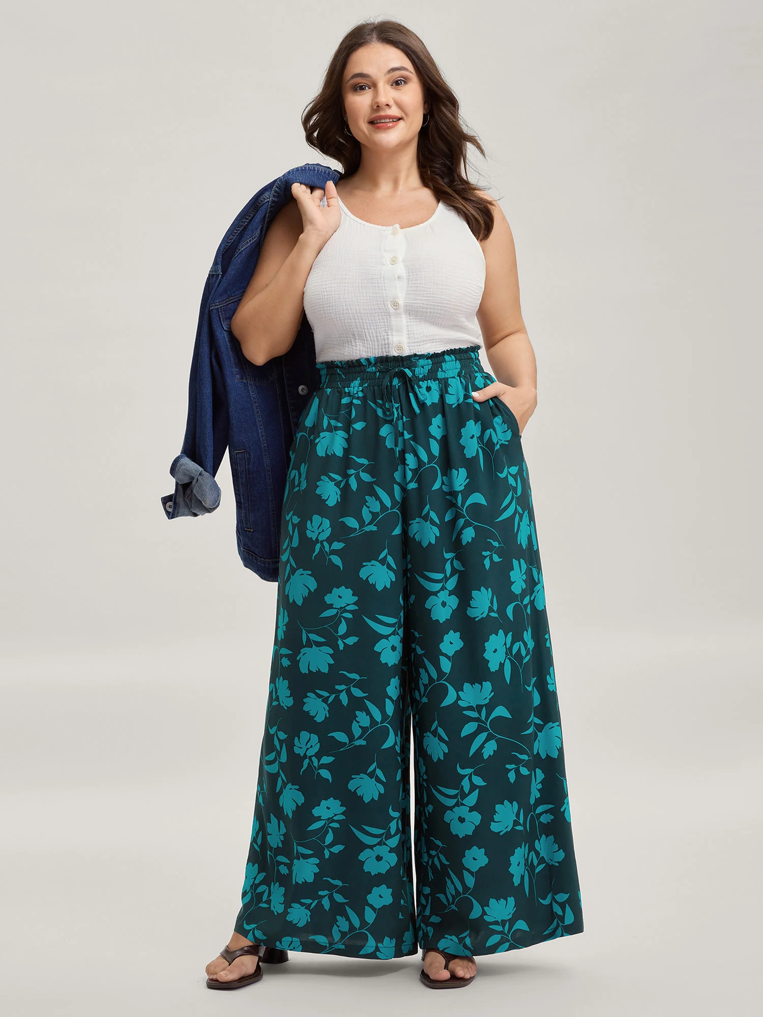 Silhouette Floral Print Drawstring Wide-Leg Pants - Image 2