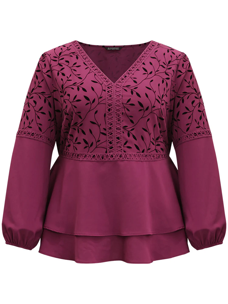 Silhouette Floral Print Lace Patchwork Layered Hem Blouse - Image 9