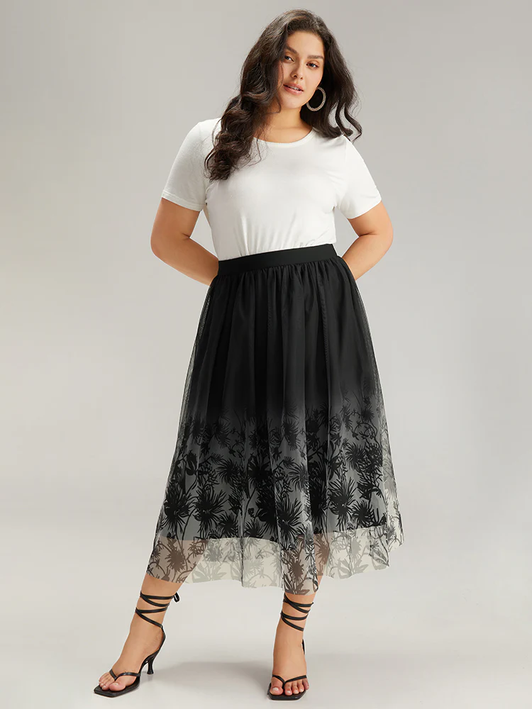 Silhouette Floral Print Ombre Mesh Skirt - Image 4