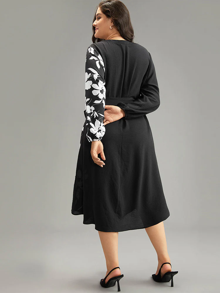 Silhouette Floral Print Patchwork Pocket Dress - Image 3