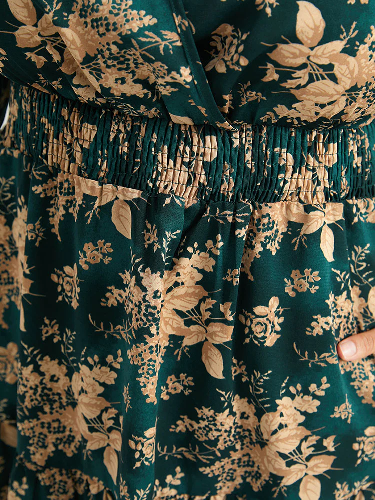 Silhouette Floral Print Surplice Neck Shirred Dress - Image 7