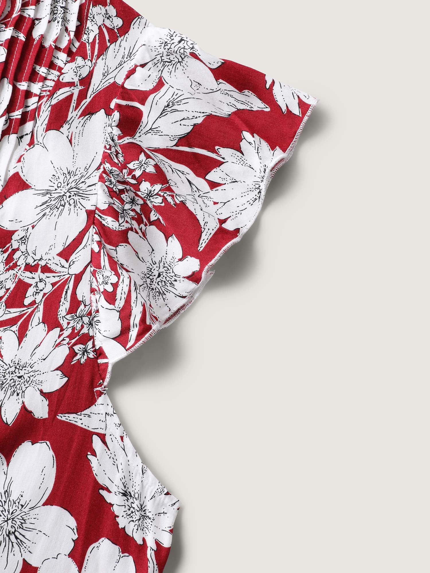 Silhouette Floral Toothpick Pleat Blouse - Image 6