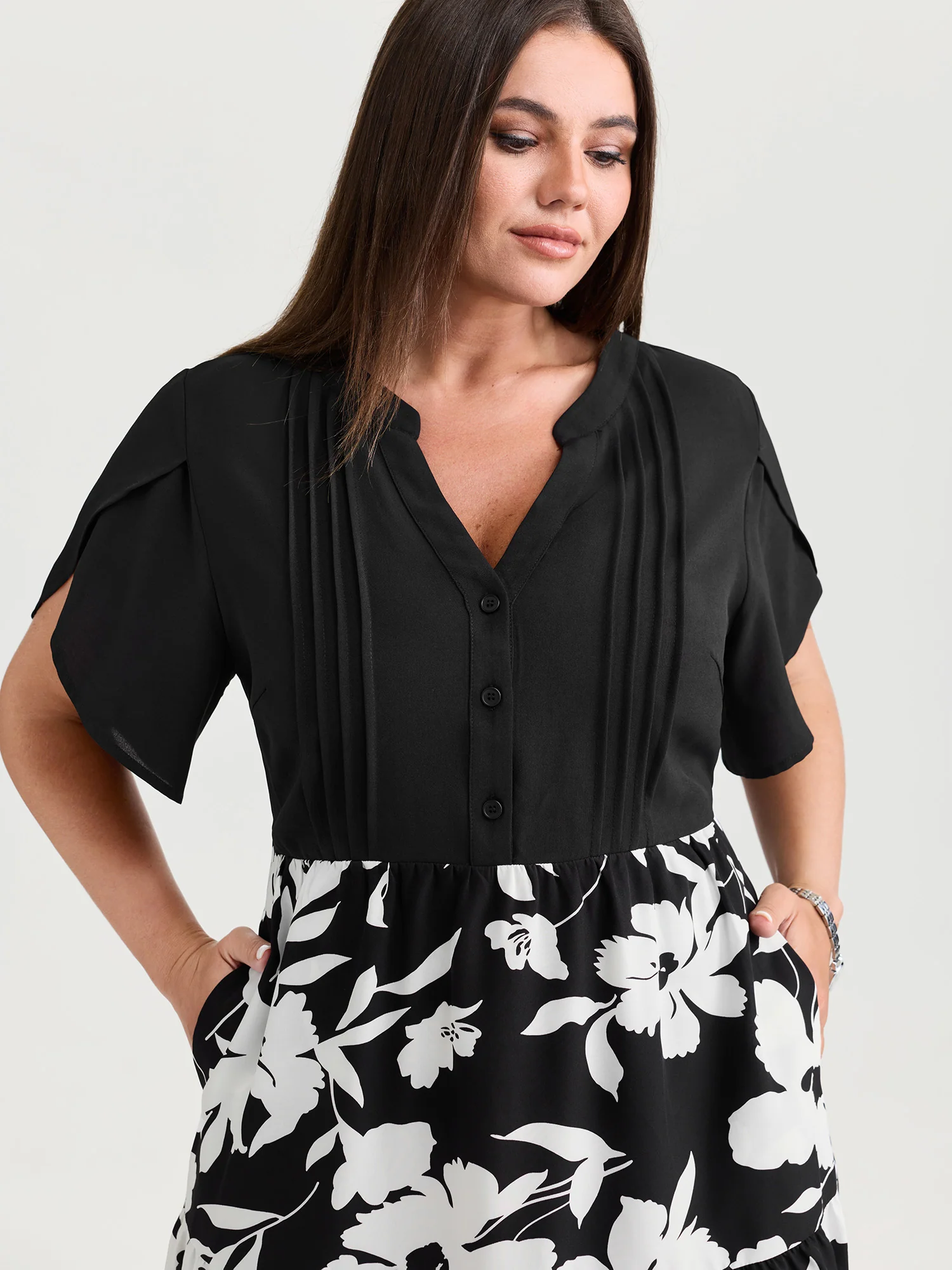 Silhouette Flower Color Contrast Mini Dress - Image 2