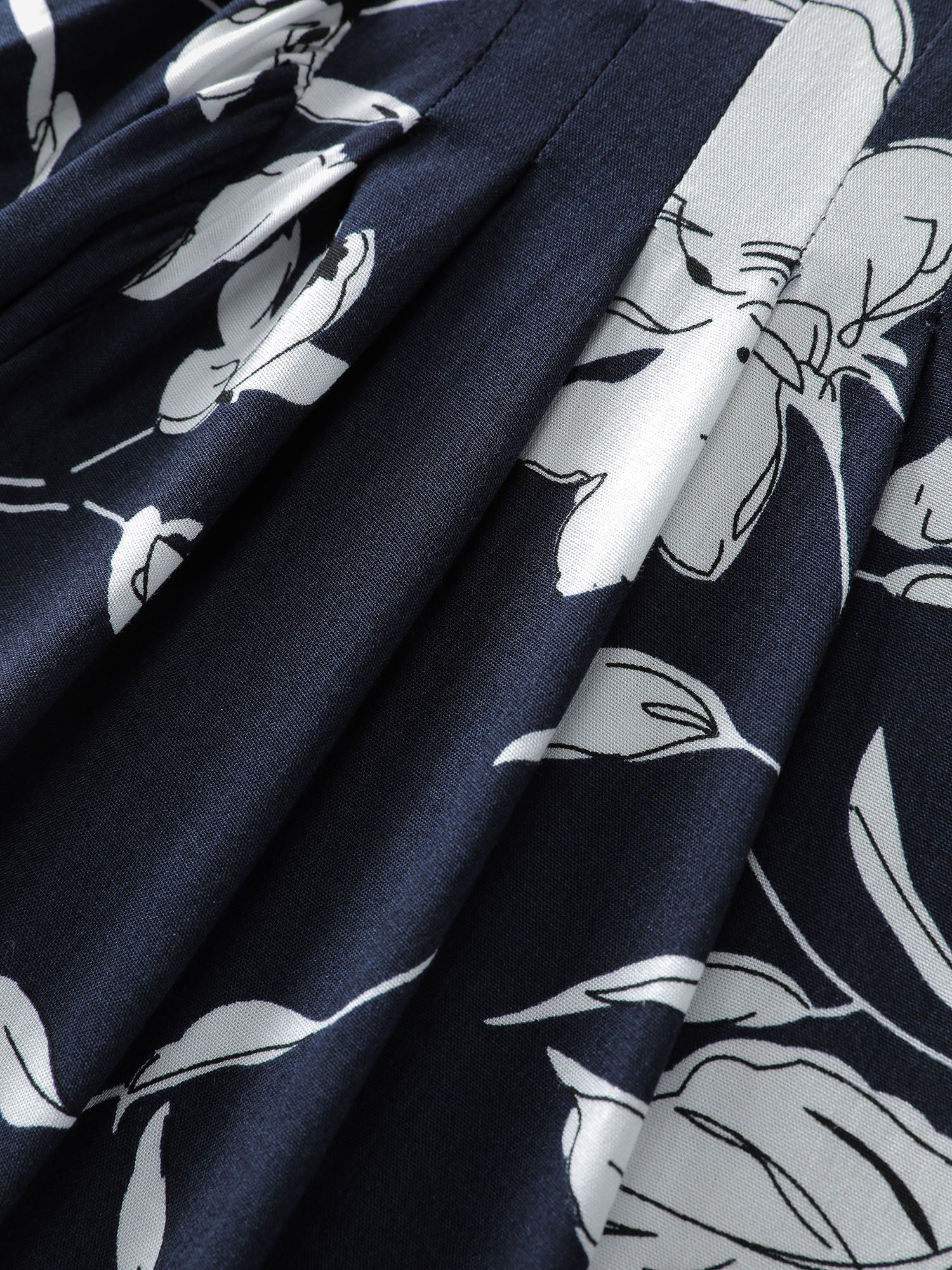Silhouette Flower Pleated Shoulder Blouse - Image 7