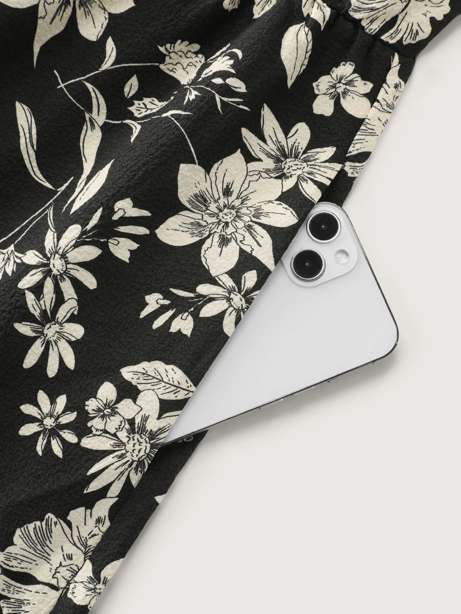 Silhouette Flower Print Collar Maxi Dress - Image 7