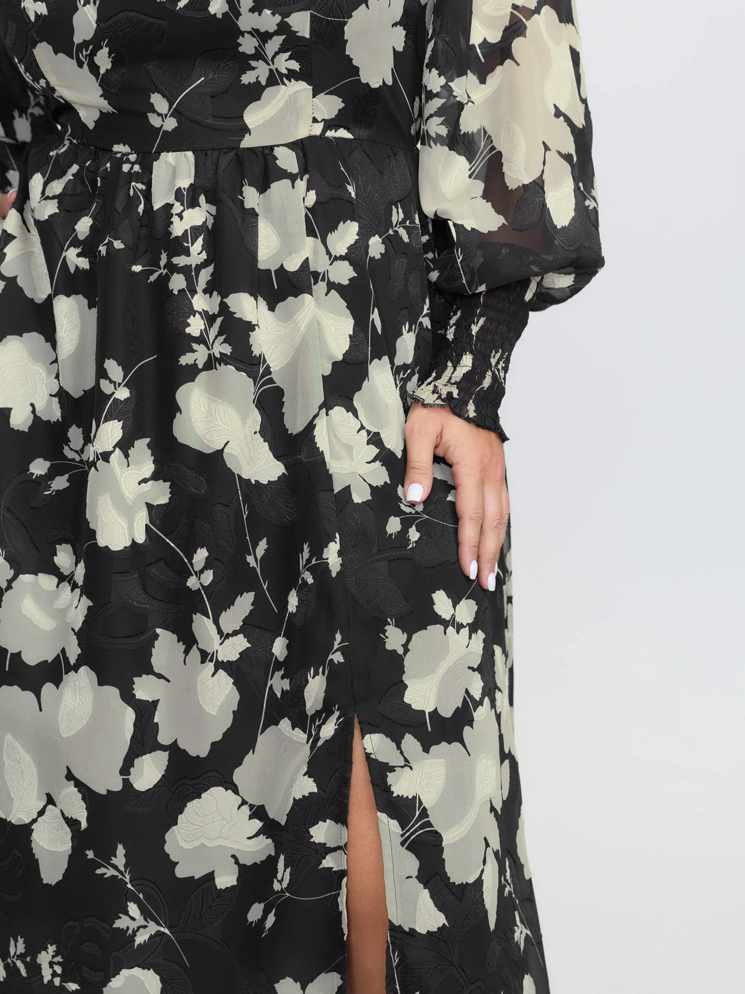 Silhouette Flower Print Shirred Pockets Midi Dress - Image 4