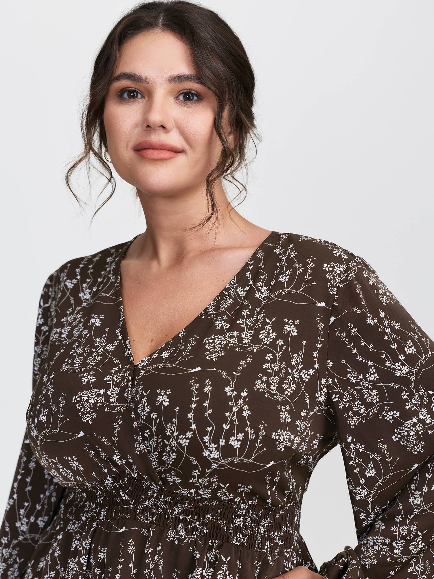 Silohuette Flower V-Neck Blouse - Image 3