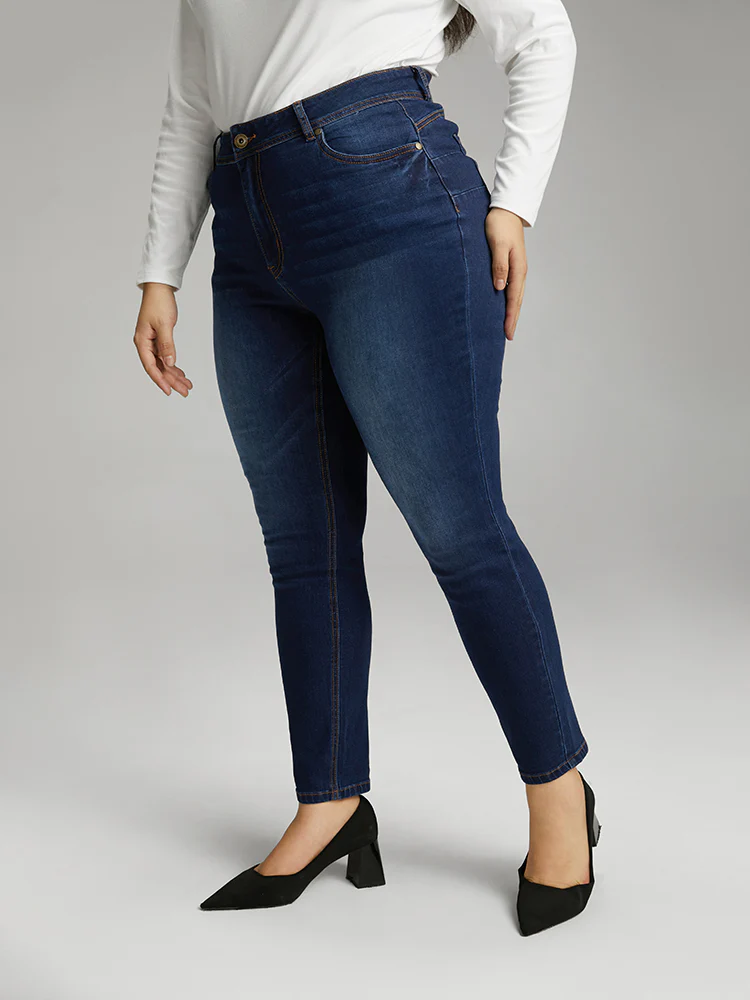 Skinny Dark Wash Zipper Fly Jeans - Image 4