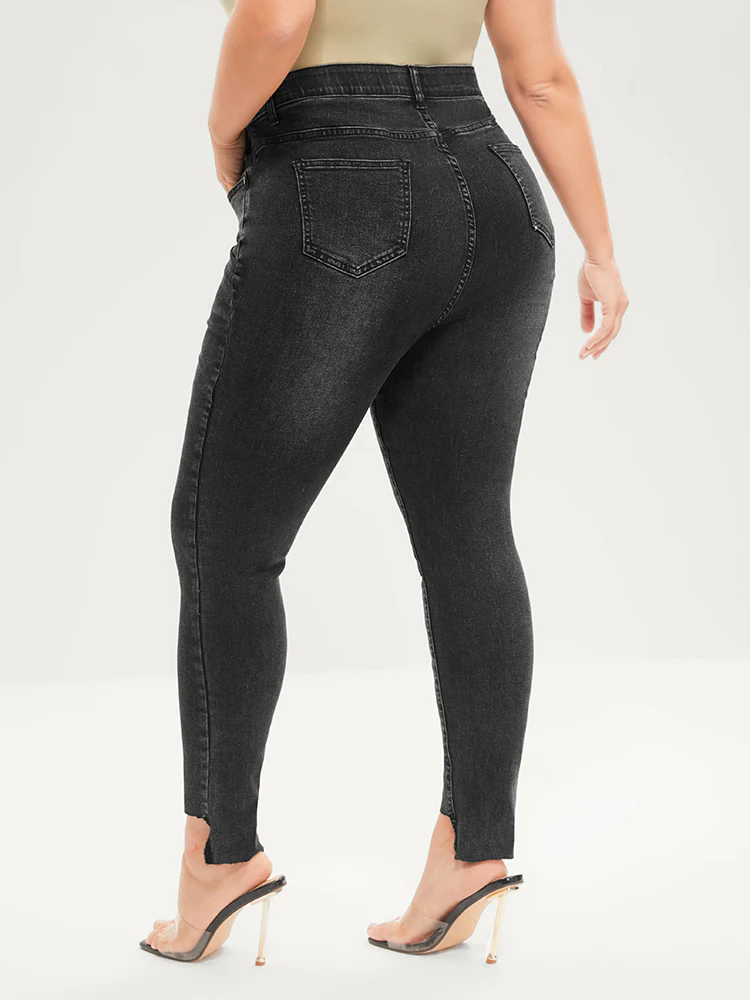 Skinny Moderately Stretchy Mid Rise Dark Wash Gap Proof Jeans - Image 3