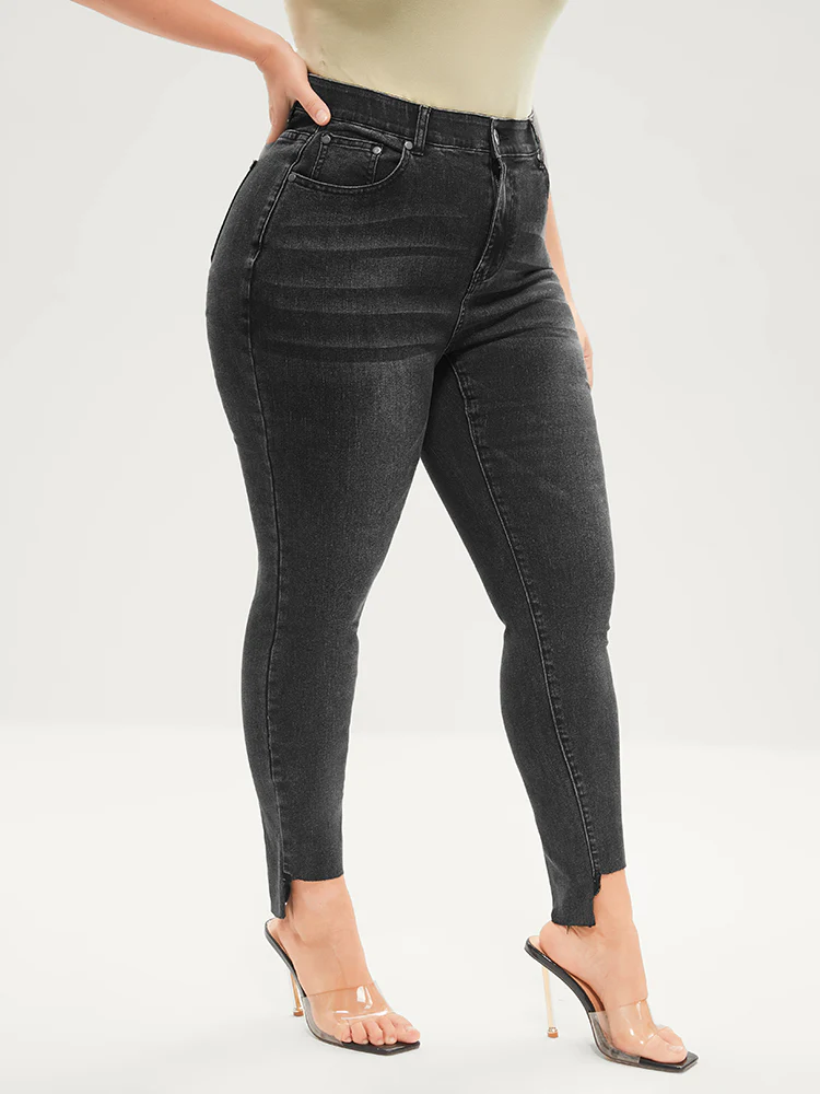 Skinny Moderately Stretchy Mid Rise Dark Wash Gap Proof Jeans - Image 5
