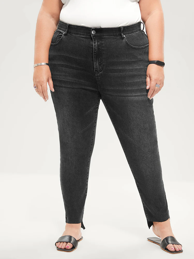 Skinny Moderately Stretchy Mid Rise Dark Wash Gap Proof Jeans - Image 7