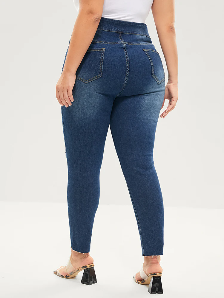 Skinny Very Stretchy  High Rise Medium Wash Sculpt Waist Jeans - Image 3