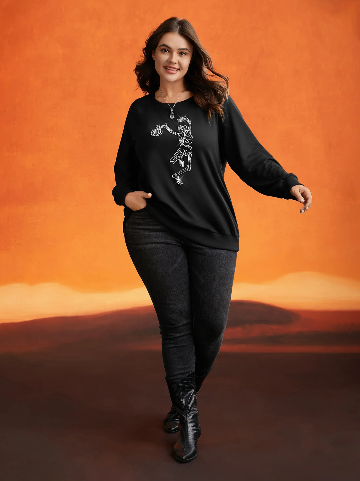 Skull Embellished Raglan Sweatshirt - Image 2