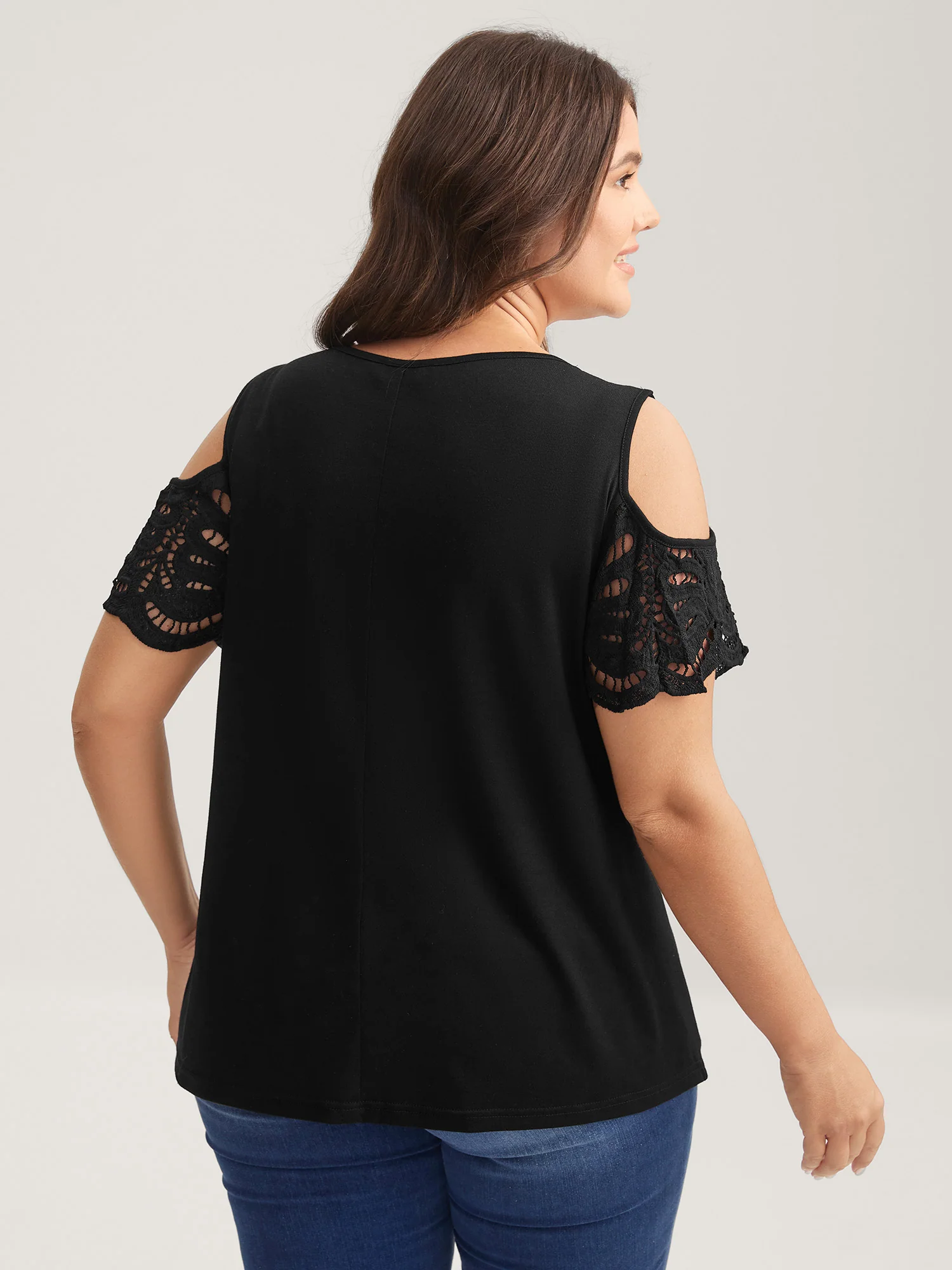Sleeve Cut-Out Cold-Shoulder T-Shirt - Image 4