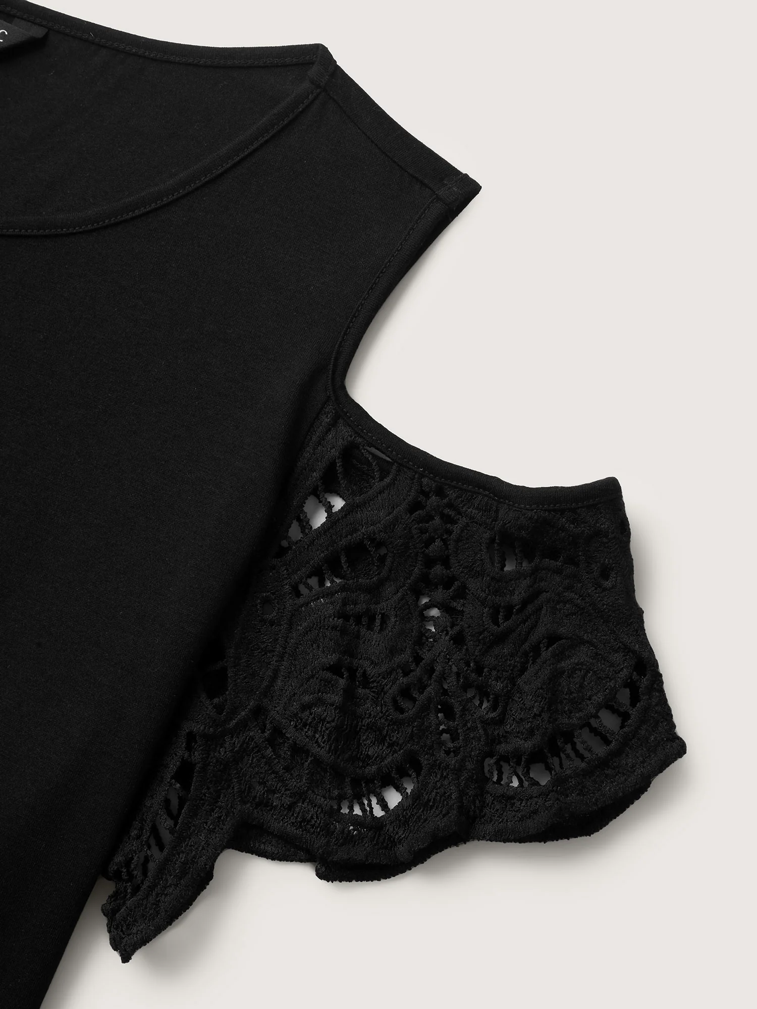 Sleeve Cut-Out Cold-Shoulder T-Shirt - Image 5