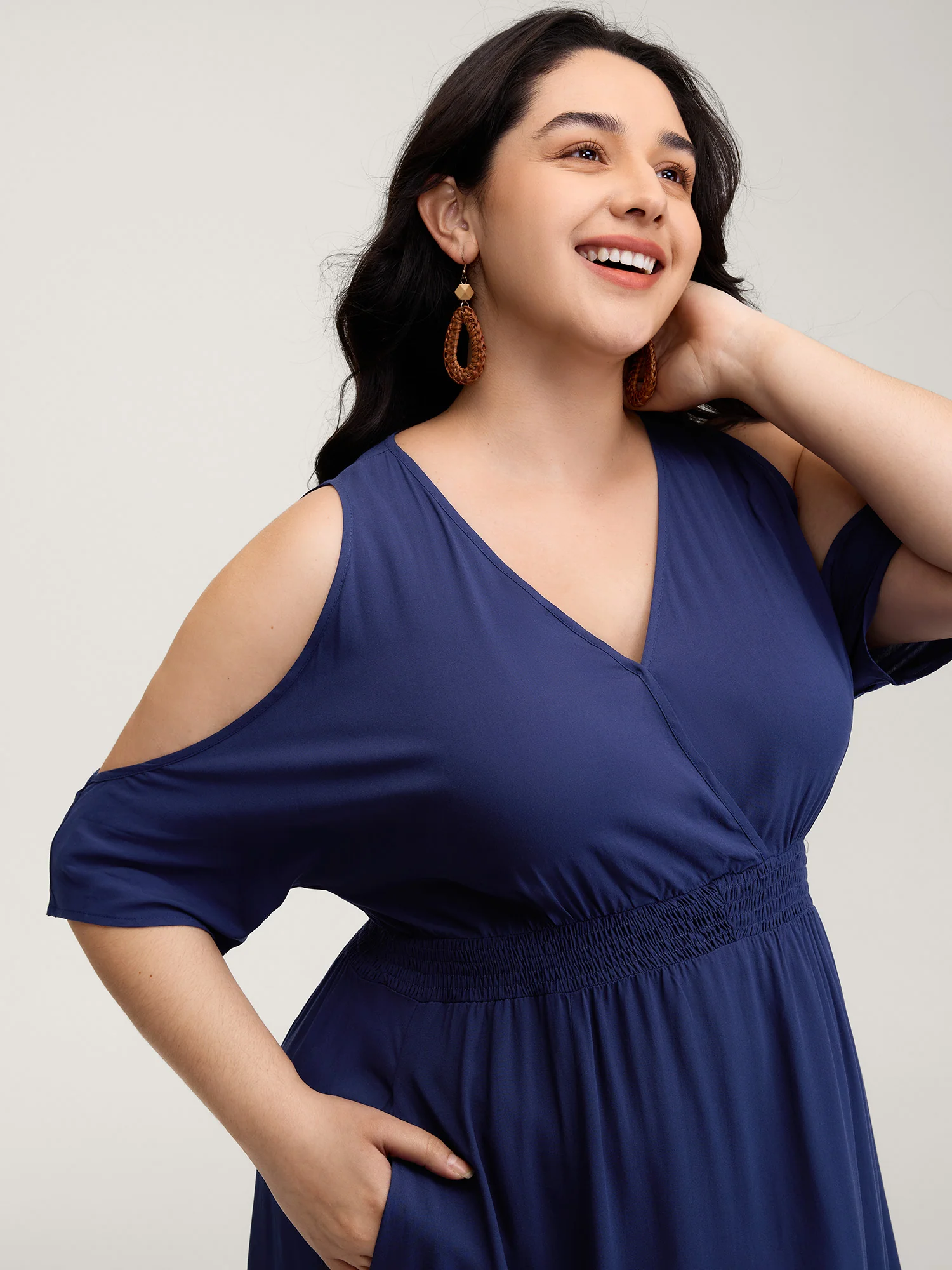 Sleeve Cut-Out Shirred Waist Maxi Dress - Image 2