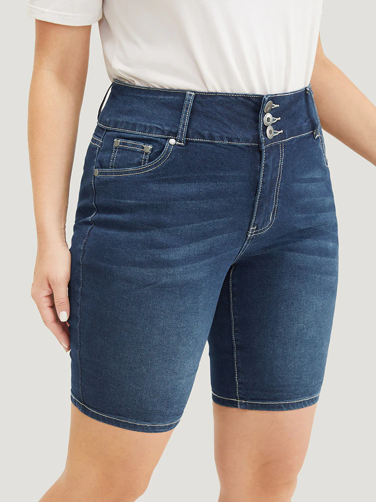 Slightly Stretchy  High Rise Black Wash Denim Shorts - Image 2