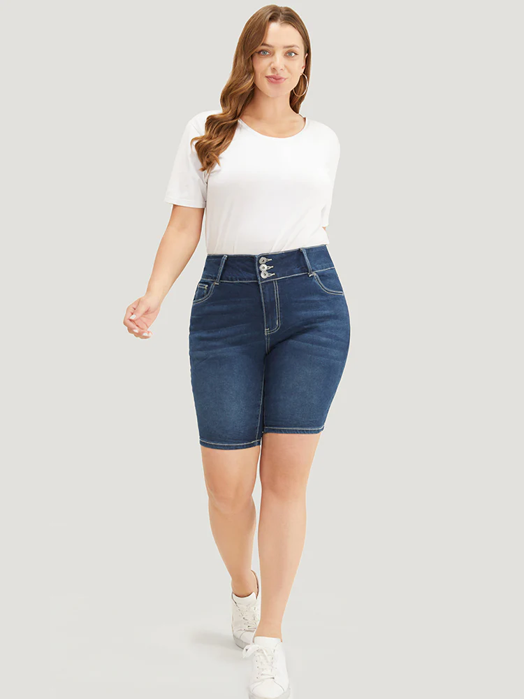 Slightly Stretchy  High Rise Black Wash Denim Shorts - Image 5