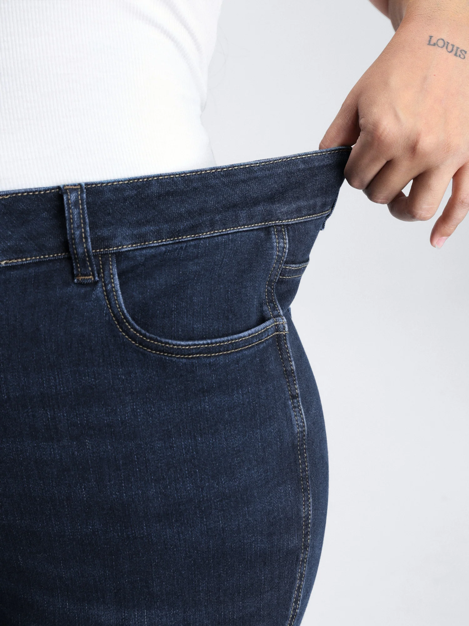 Slit Flared Hem Bootcut Jeans - Image 3