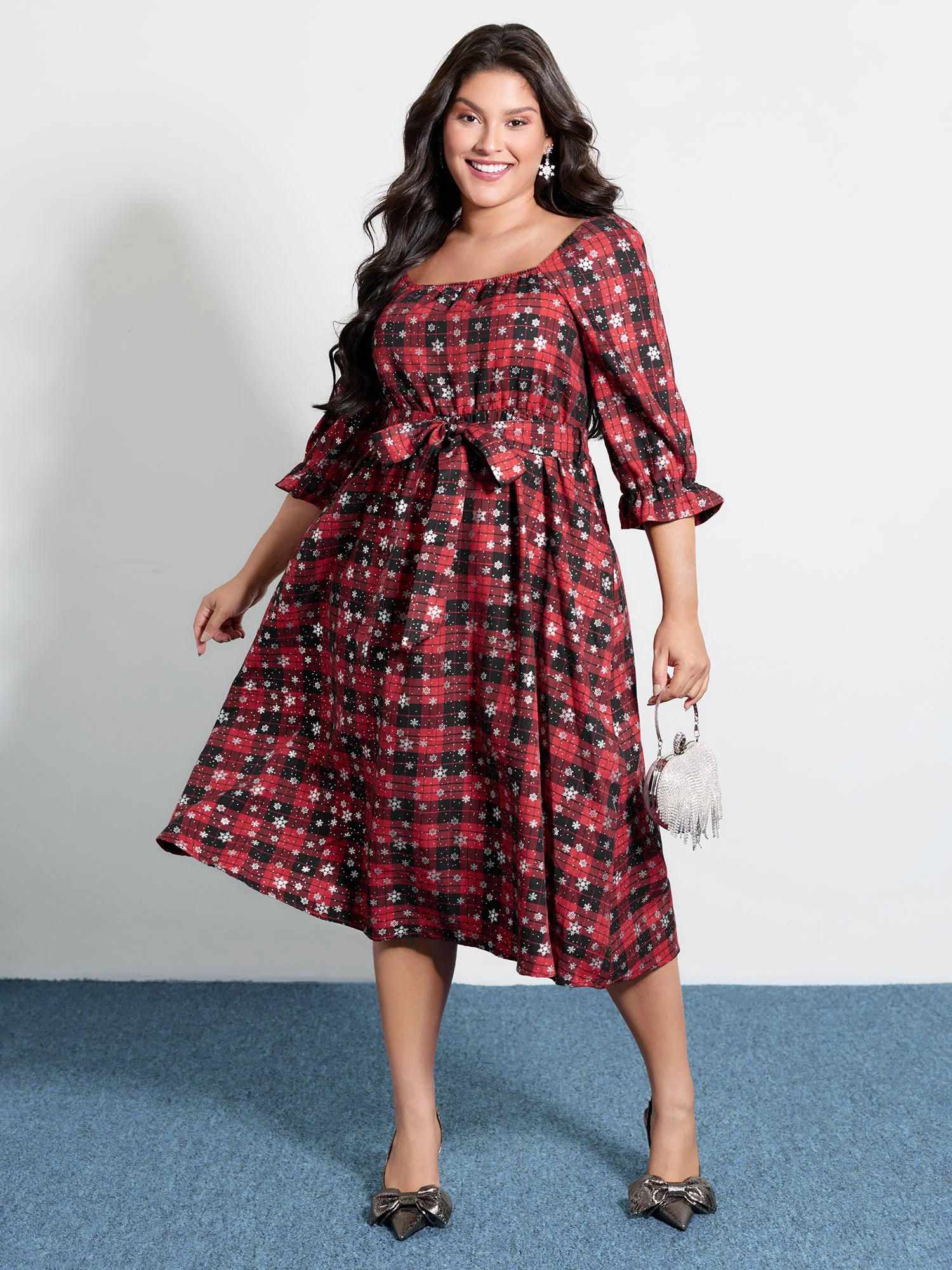 Snow Checkered Print Shirred Midi Dress - Image 4