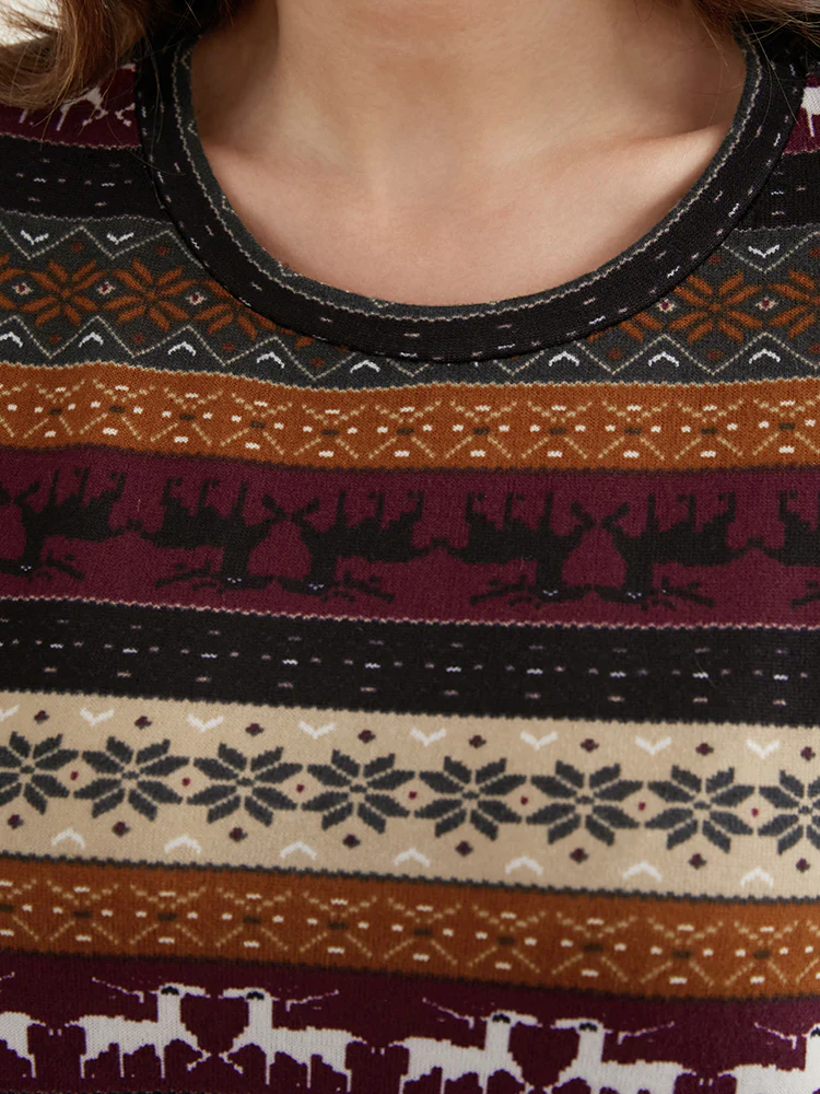 Snowflake & Elk Print Pajama Set - Image 8