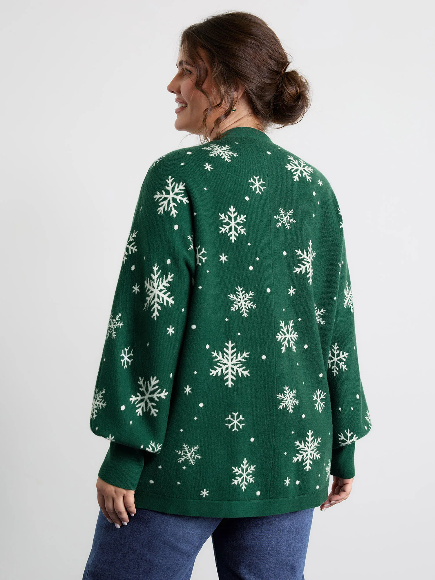 Snowflake Pattern Pockets Curvy Hem Knit Cardigan - Image 4
